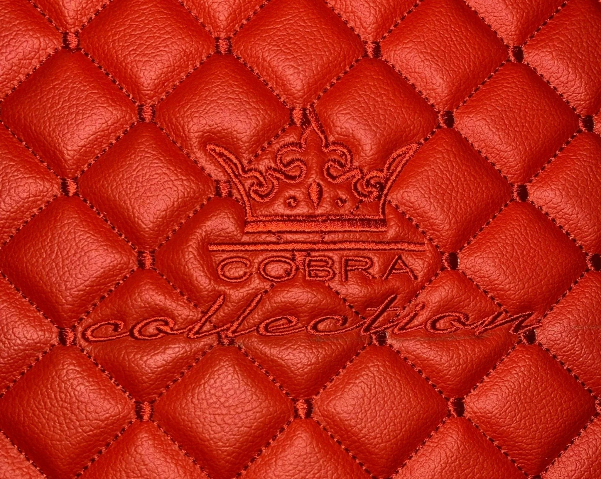 Floor Mats For Audi TT MK2 2007-2015 - Image 12