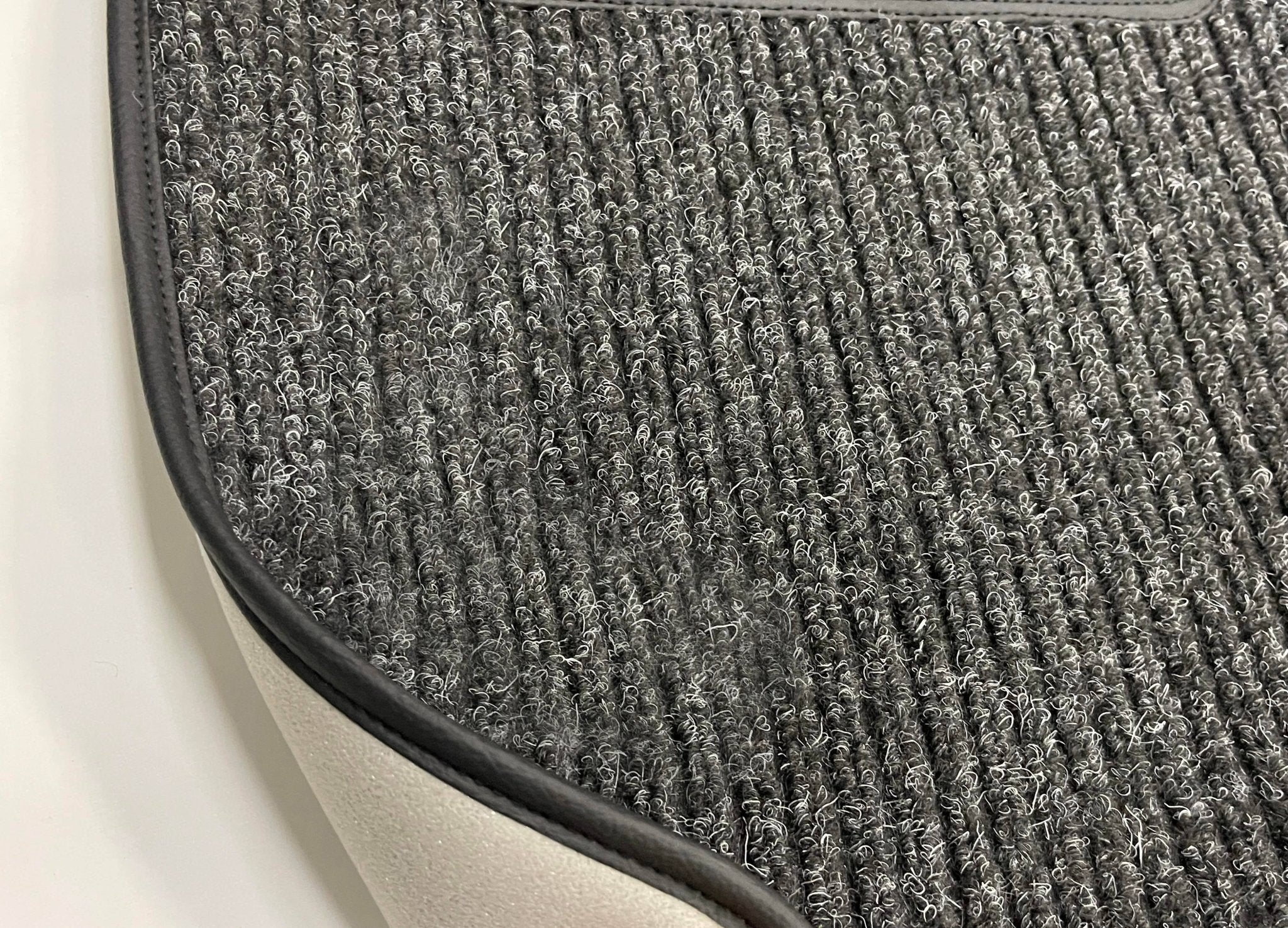 Floor Mats For Mercedes S Class W220 2000-2006 - Image 10