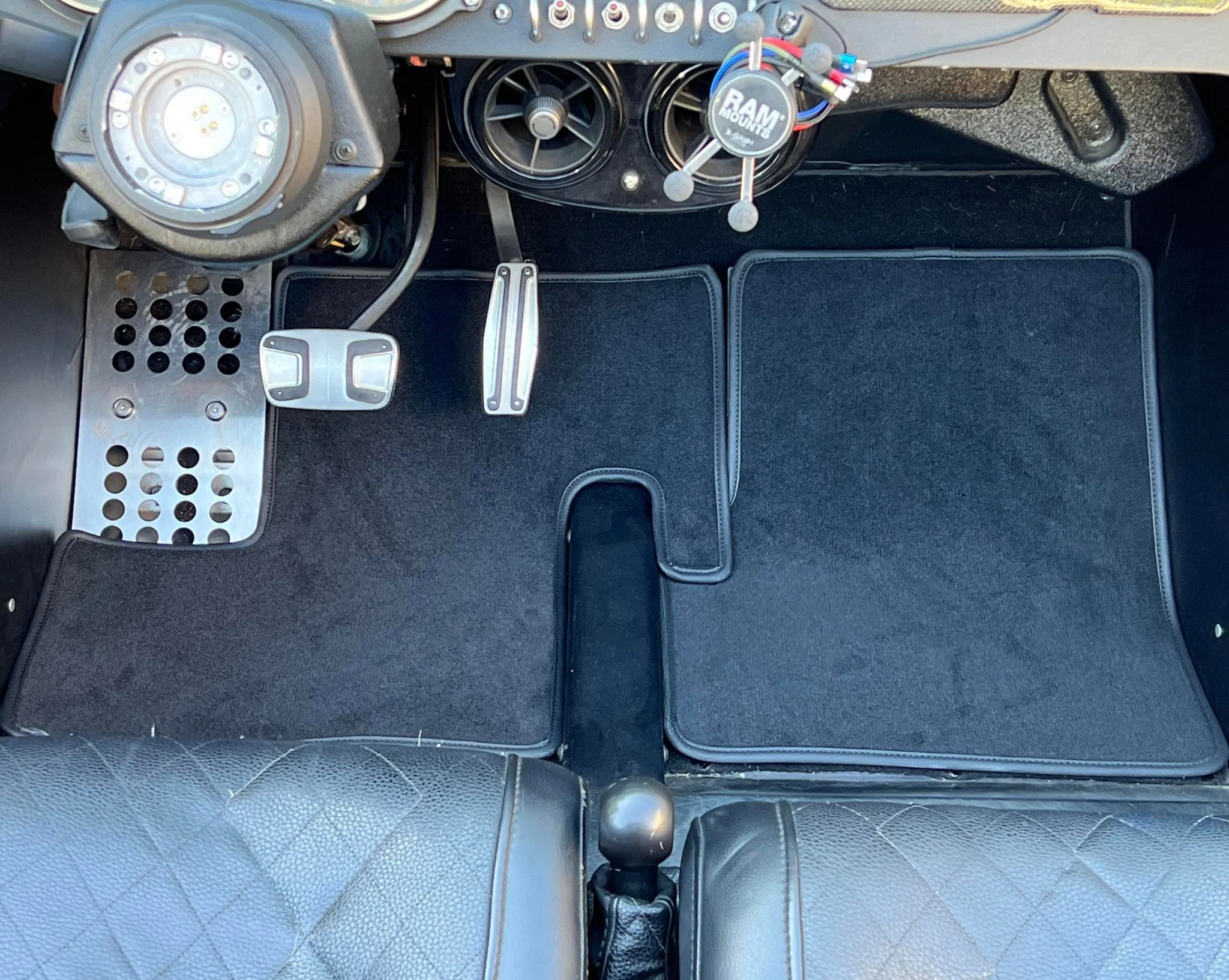 Floor Mats For Vanderhall Venice - Image 6