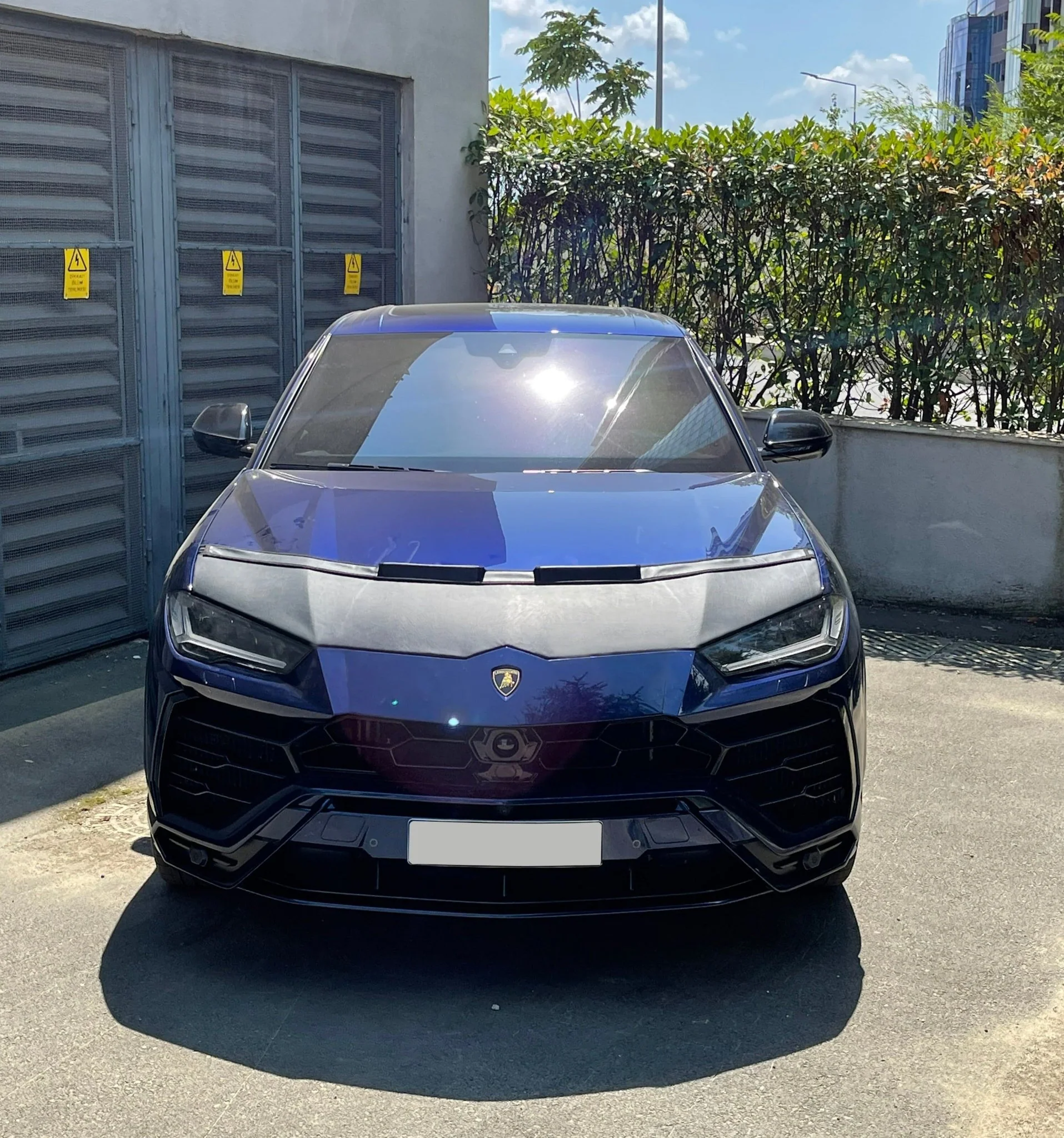 Hood Bra For Lamborghini Urus 2018-2023 - Image 3