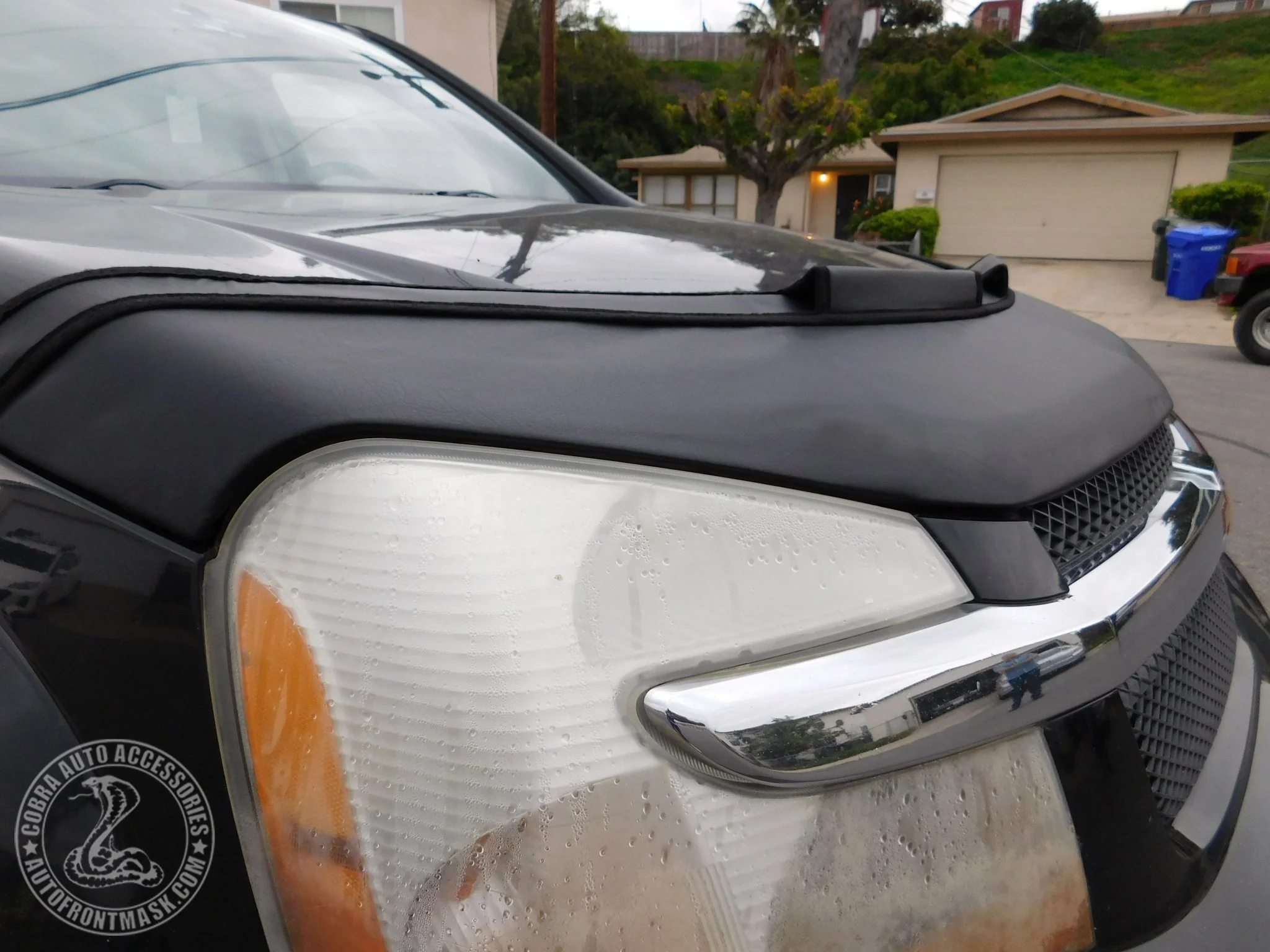 Hood Bra For Chevrolet Equinox 2005-2009 - Image 3