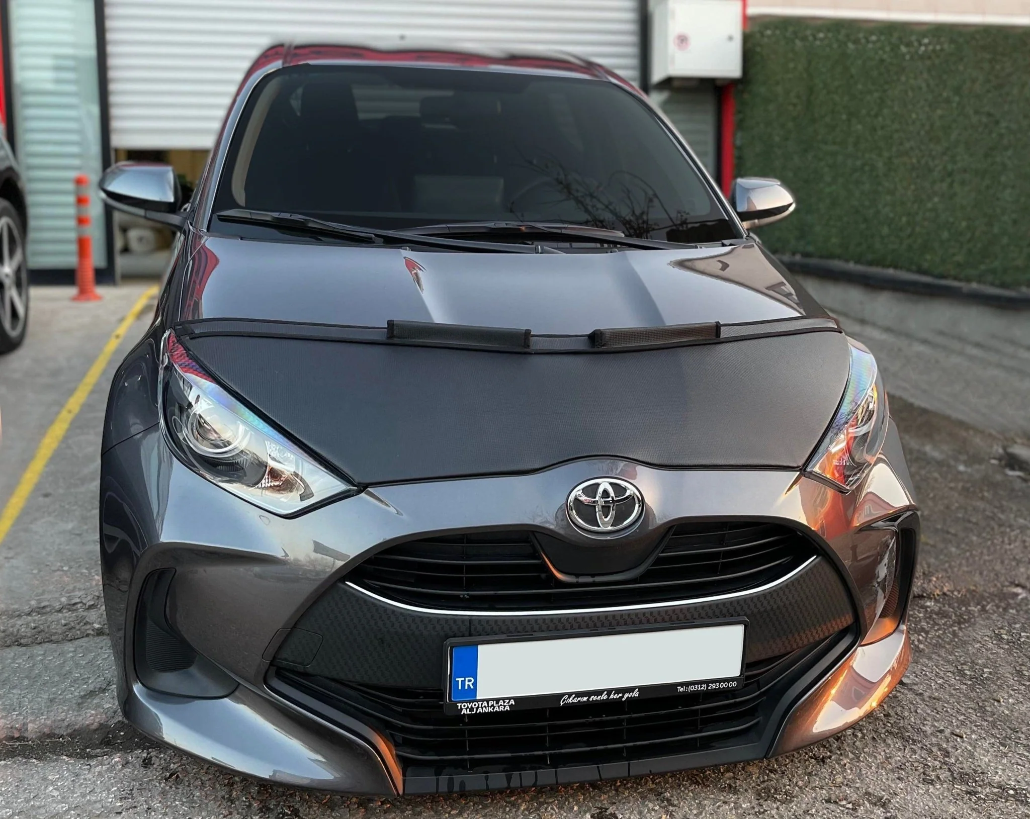 Hood Bra For Toyota Yaris Hybrid 2021-2023 - Image 3